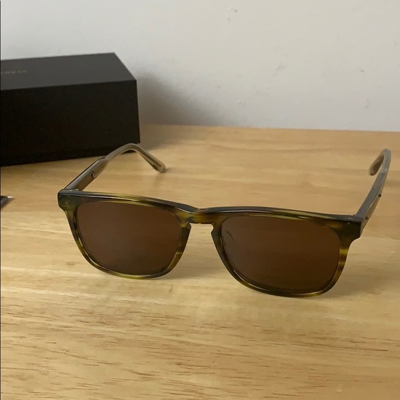 Bottega Veneta BV0048OA Sunglasses & Leather Case main image 4